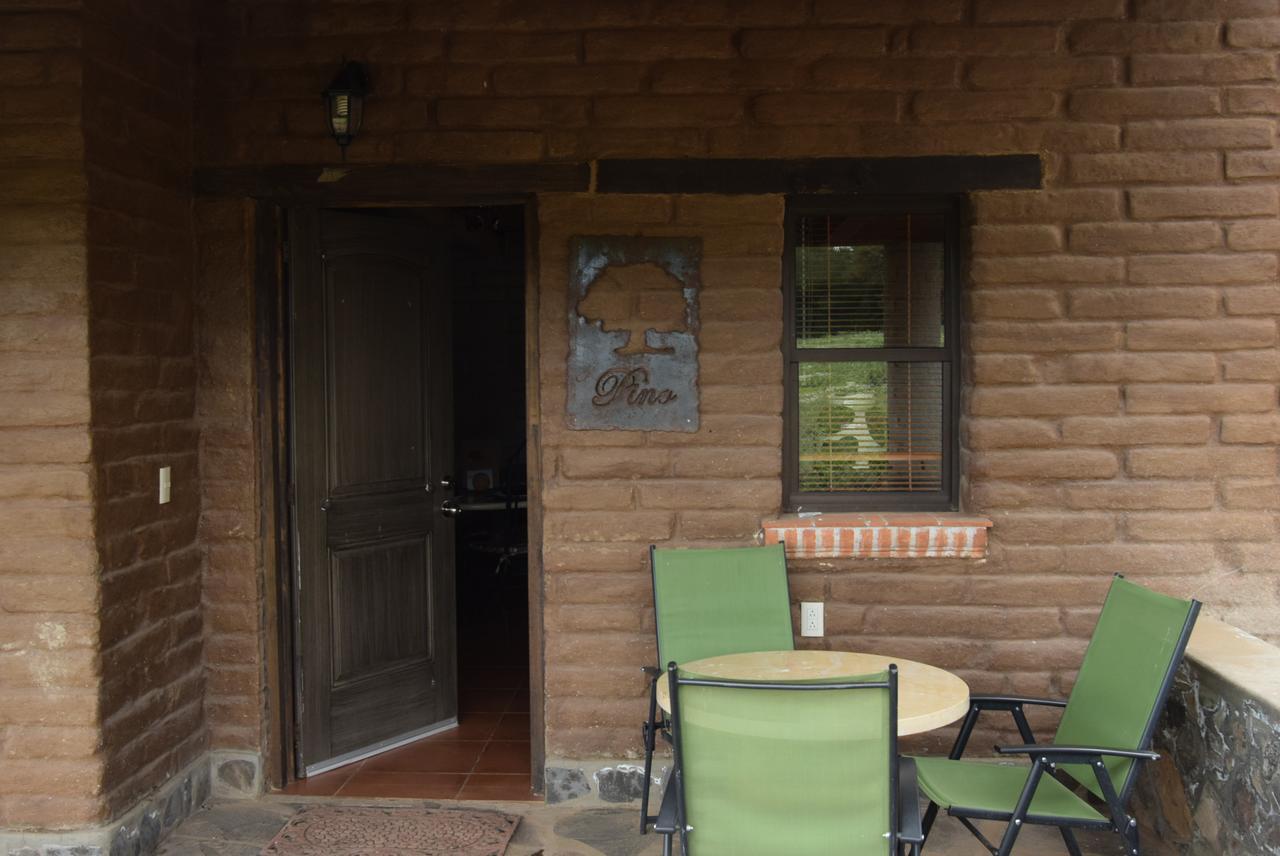 Cabanas El Roble Tapalpa Exterior photo