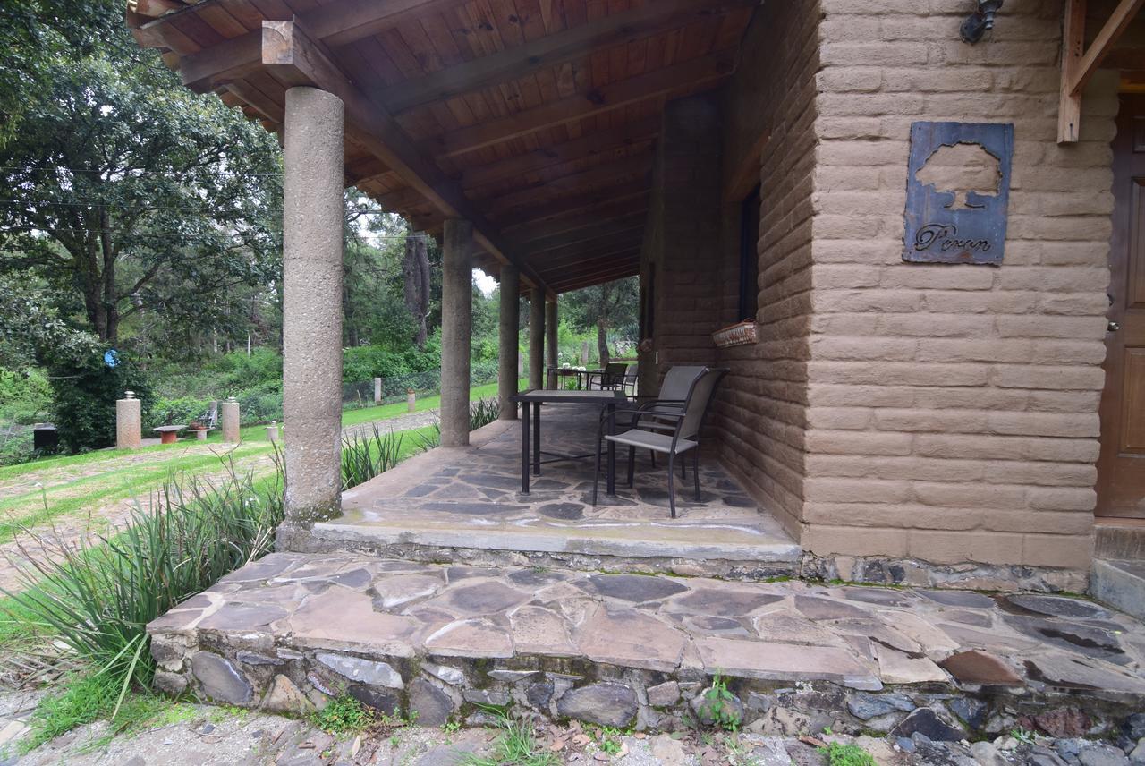 Cabanas El Roble Tapalpa Exterior photo